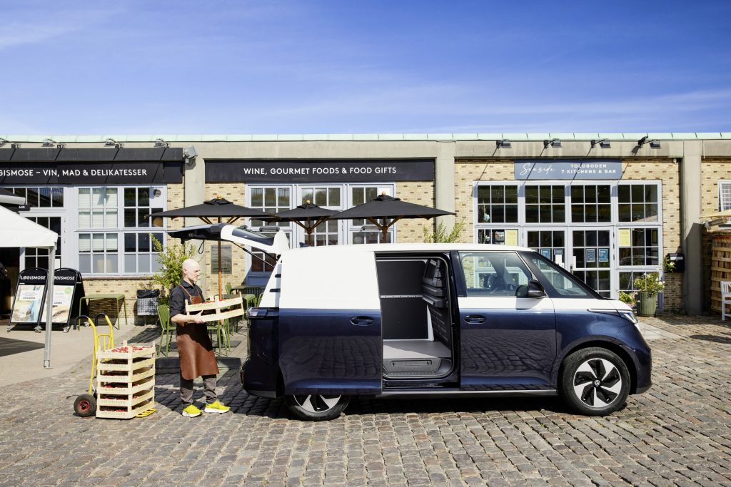VW ID. Buzz Cargo International Van of The Year 2023 Mezzi Commerciali