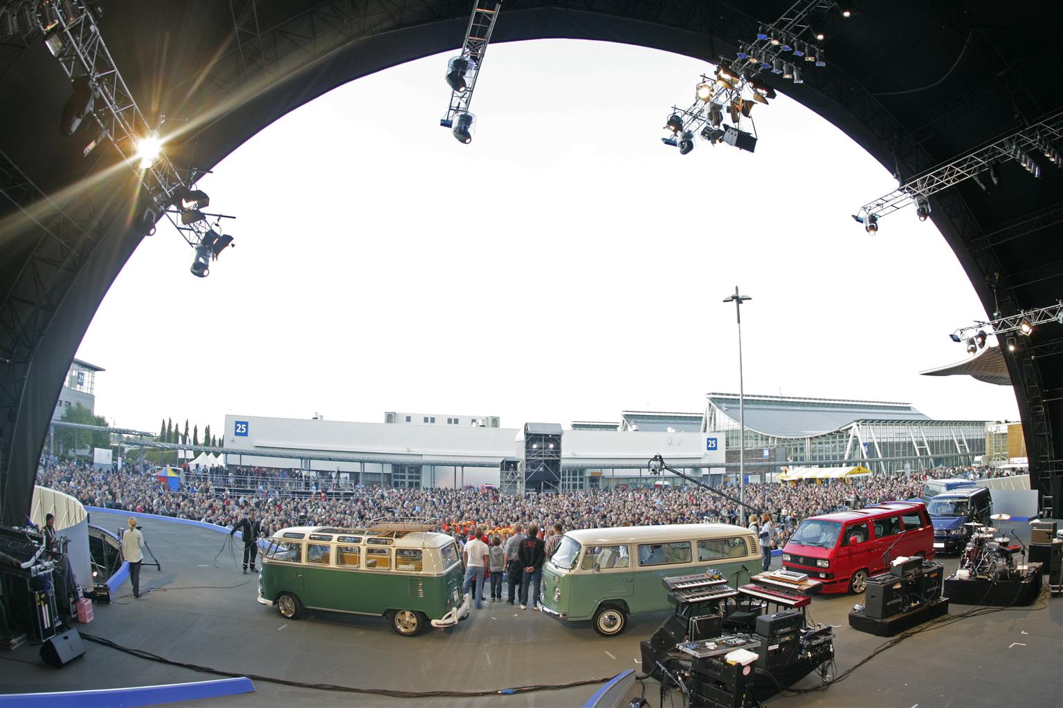 Vw Bus Rally VW Bus Festival: l’evento di Volkswagen Veicoli Commerciali dedicato al ...