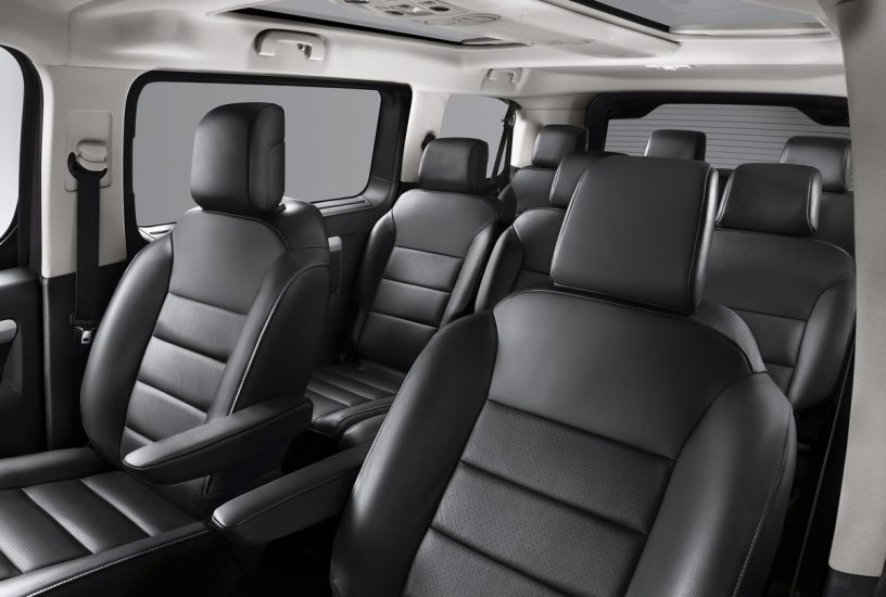 09-Opel-Zafira-e-507170