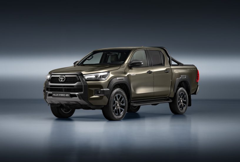 2023-hilux-hybrid-48v-main-01