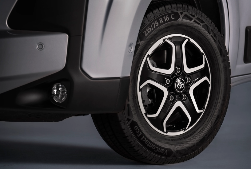 2023-proace-max-det-2