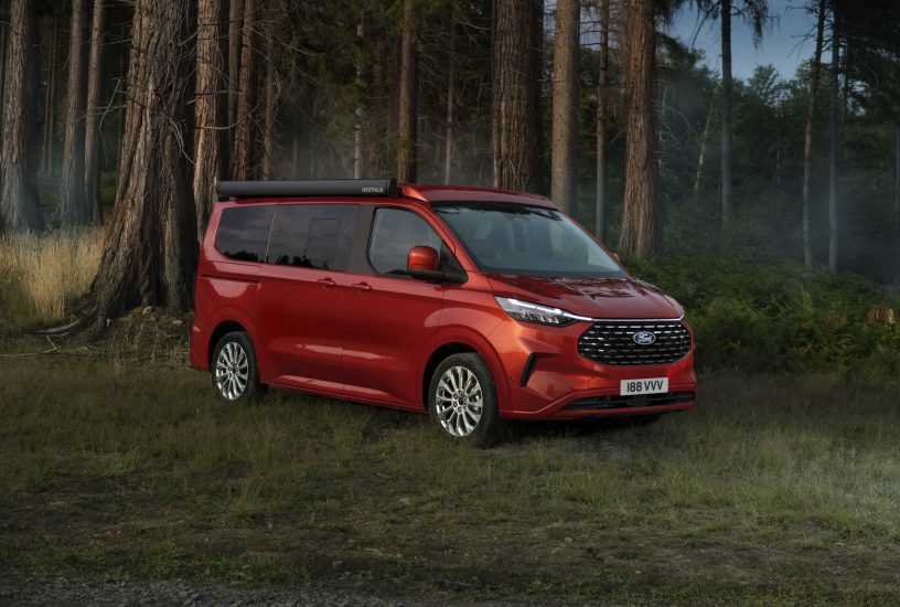 2023_FORD_Transit_Custom_Nugget_07