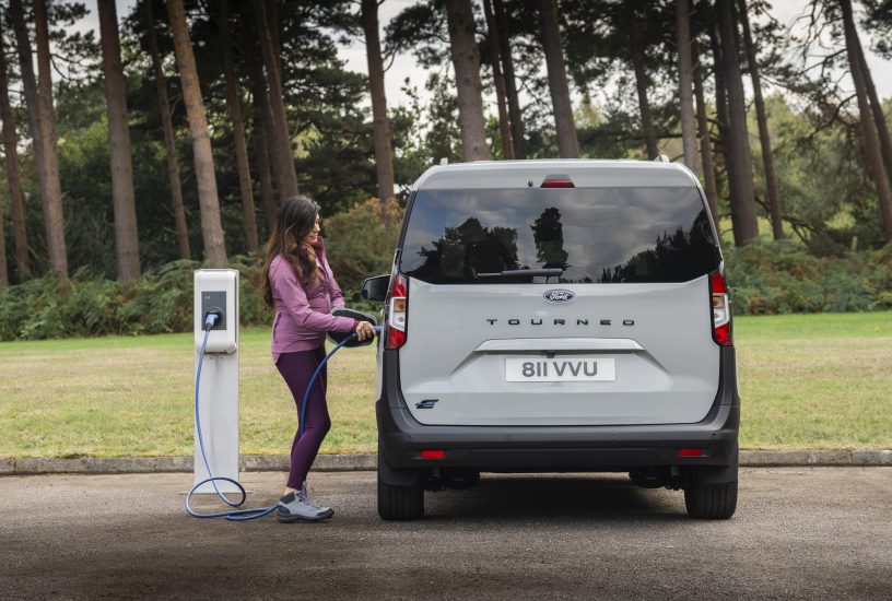 Stylish, Spacious E-Tourneo Courier Expands Ford’s Electric Ve