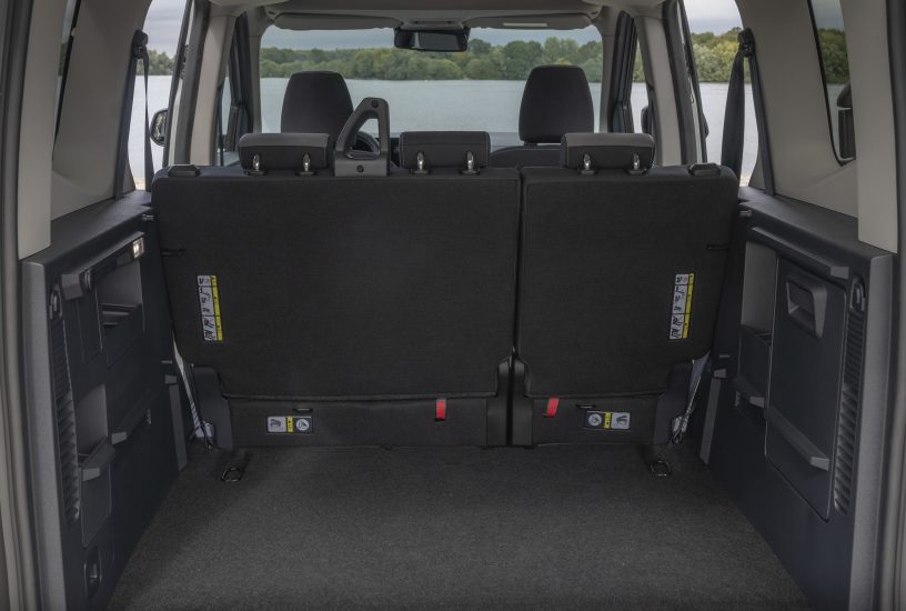 Stylish, Spacious E-Tourneo Courier Expands Ford’s Electric Ve