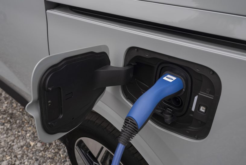 Stylish, Spacious E-Tourneo Courier Expands Ford’s Electric Ve