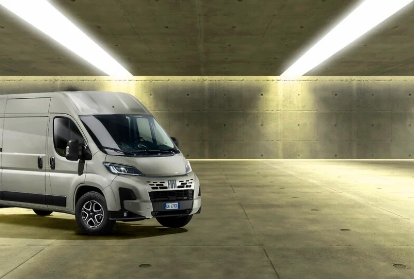 2363187-4muarm5x8n-whr