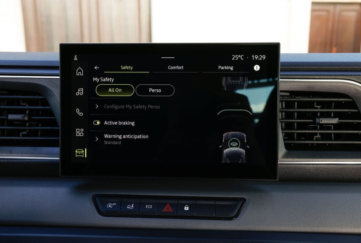 display 10p interni Renault Master 6a serie