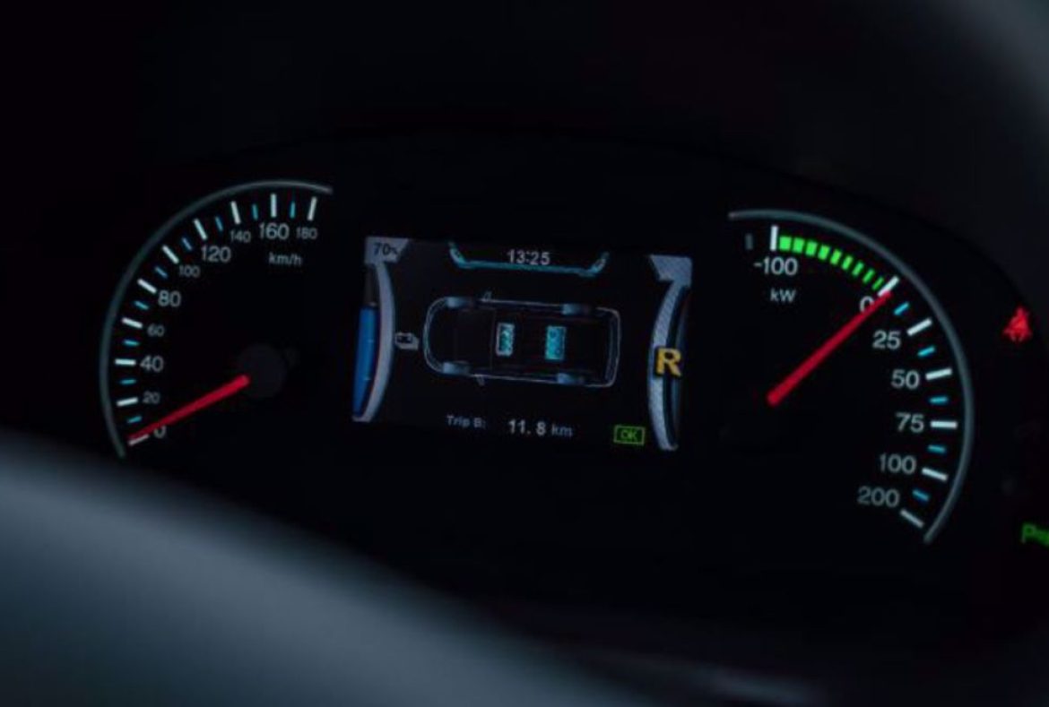 Byd ETP3 cruscotto digitale - 14