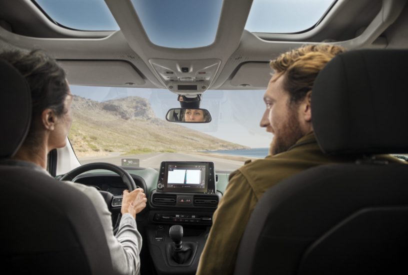 CITROEN BERLINGO HEAD UP DISPLAY (2)