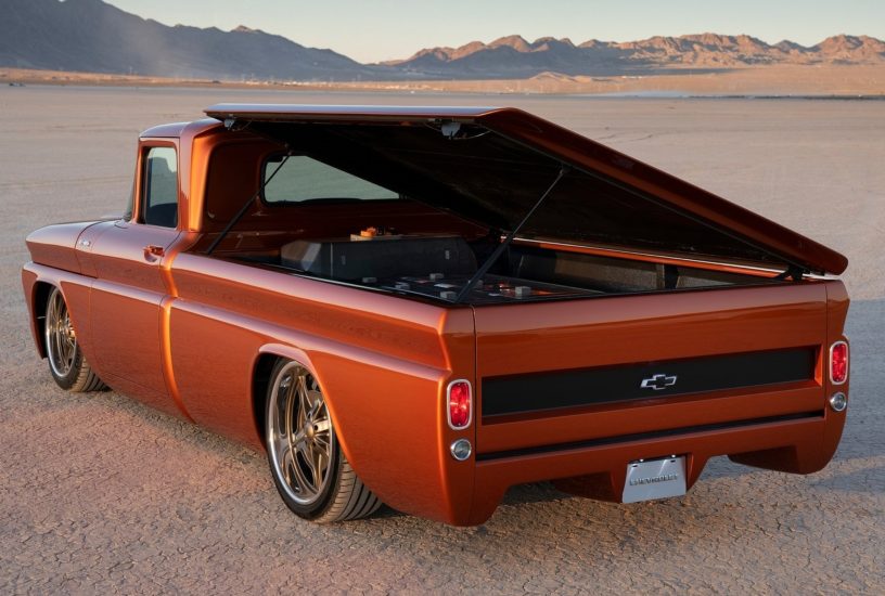 Chevrolet E-10 Concept tre quarti posteriore