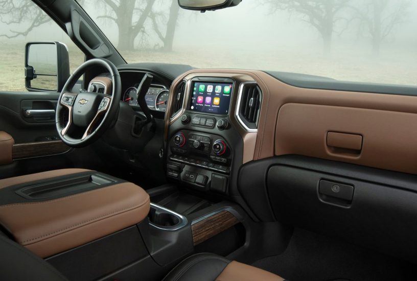 Chevrolet Silverado HD interni