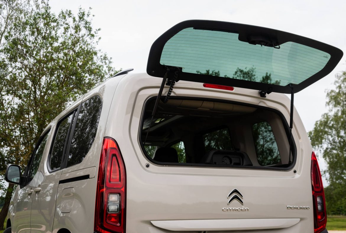 Citroen Berlingo, vetro portello posteriore aperto - 29
