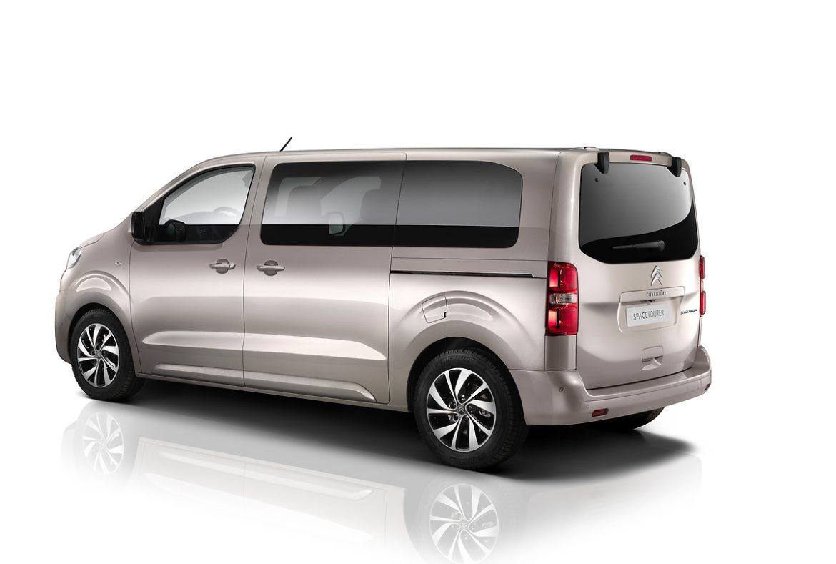 Citroen SpaceTourer, tre quarti posteriore- 03