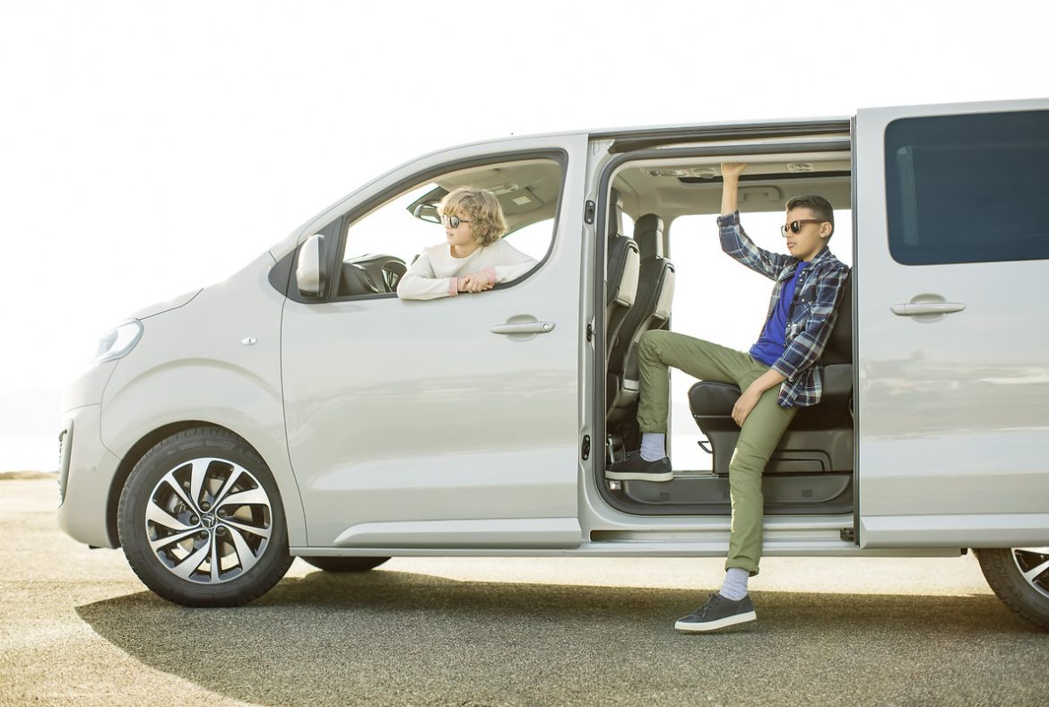 Citroen SpaceTourer,portello aperto - 01