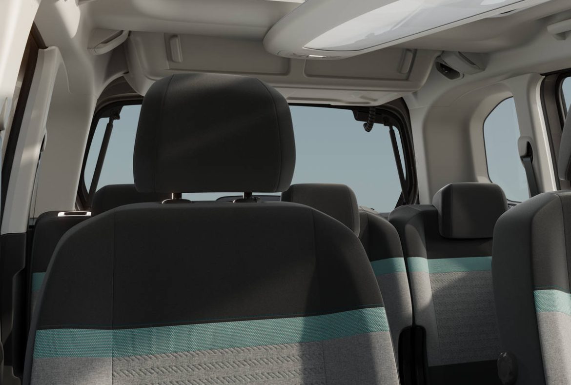 Citroen eBerlingo, interno - 08