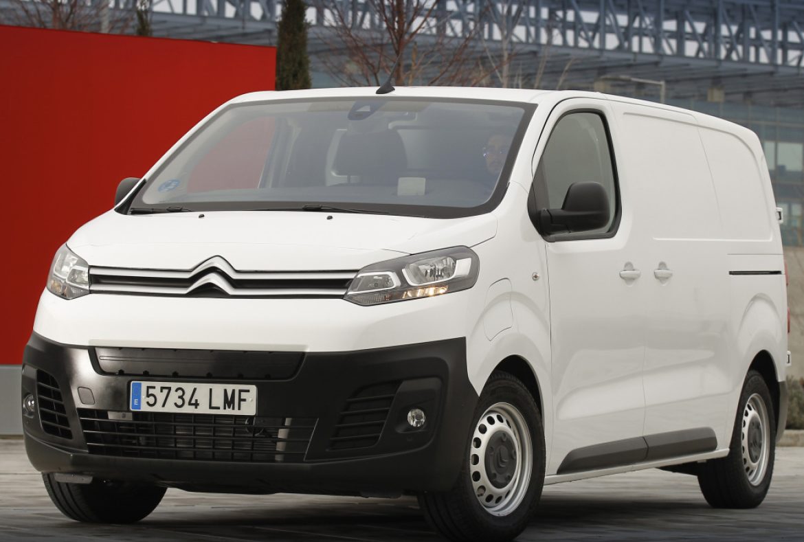 Citroen e_Jumpy furgone -28
