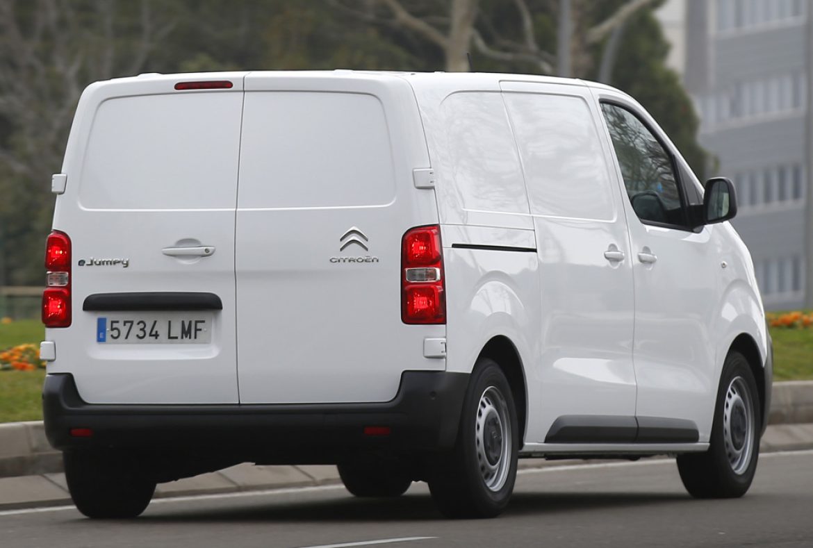 Citroen e_Jumpy furgone posteriore -09