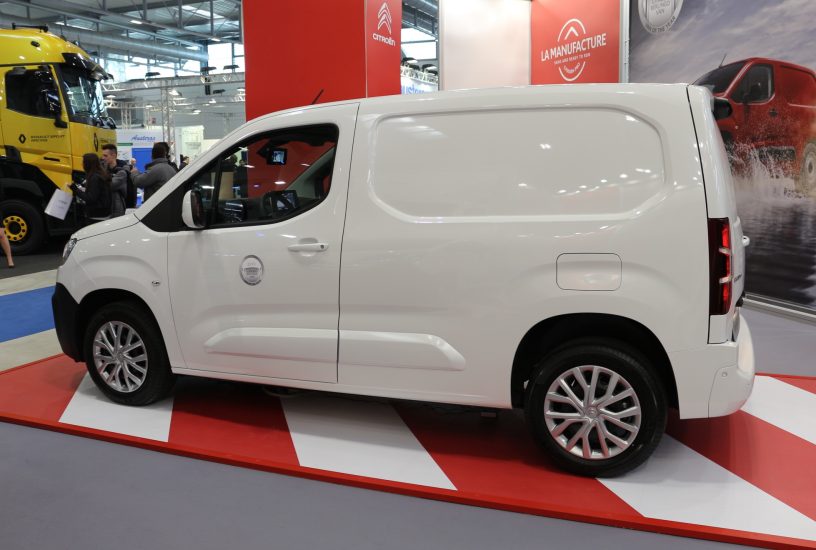 Citroën Berlingo Van Transpotec 2019 tre quarti posteriore