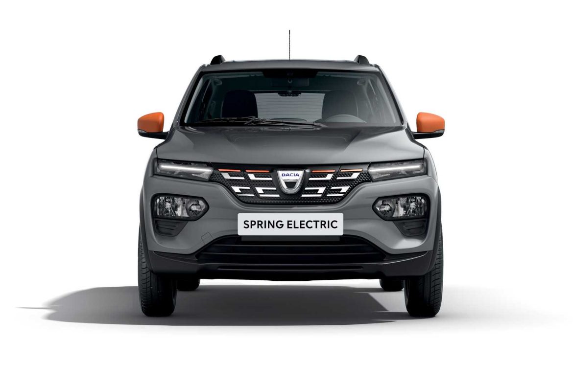 Dacia Spring Cargo elettrica frontale-22