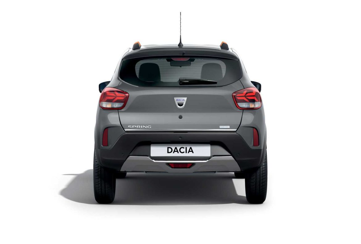 Dacia Spring Cargo elettrica posteriore-23