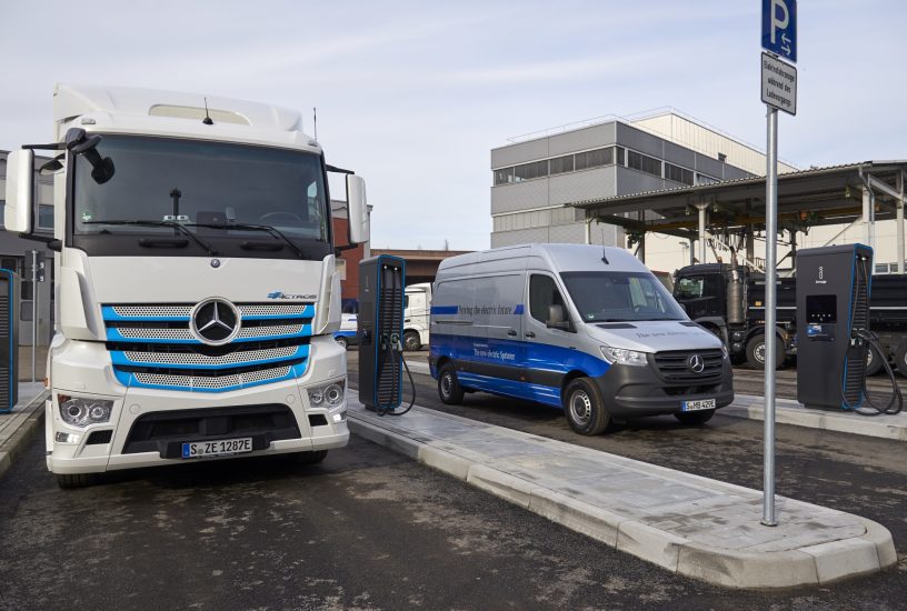 Daimler eröffnet neuen Ladepark für elektrische NutzfahrzeugeDaimler opens new charging park for electric commercial vehicles