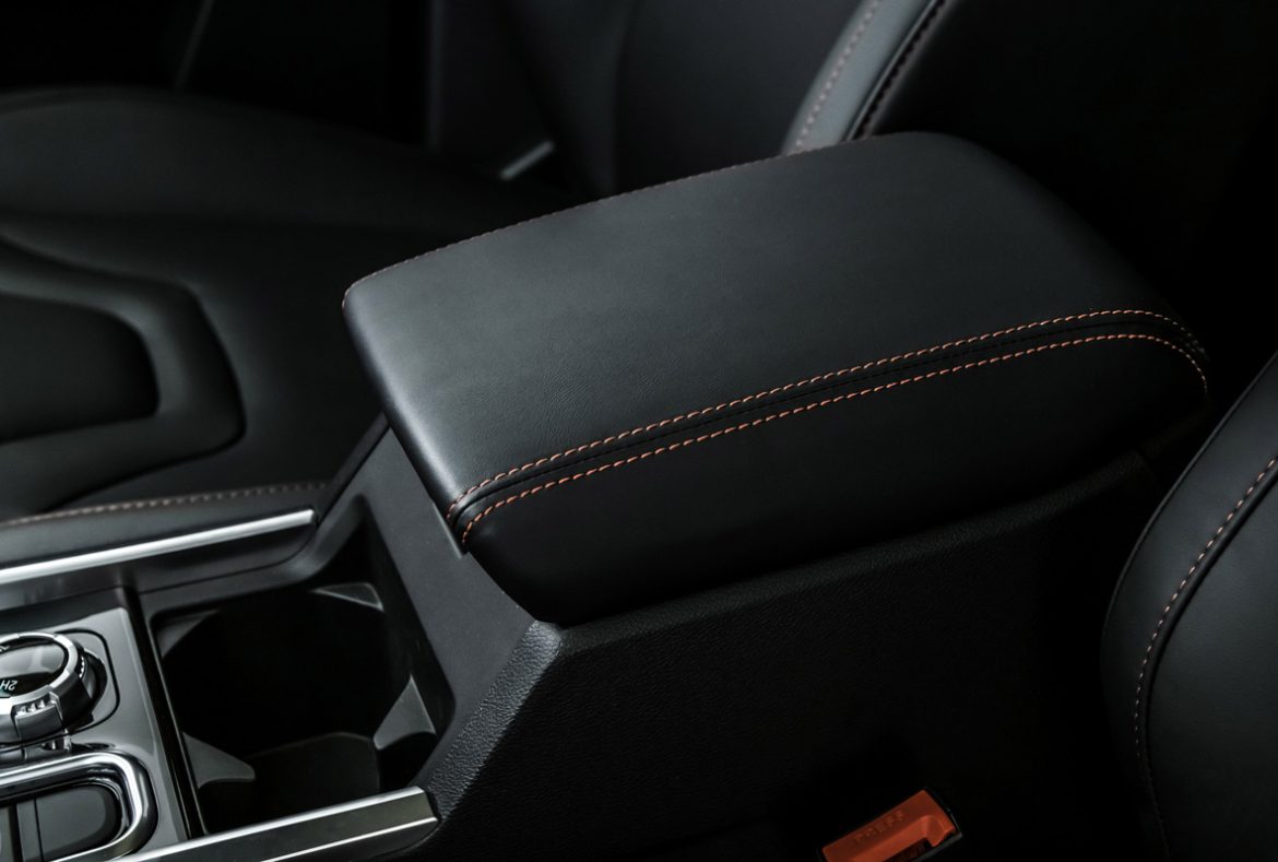 Dr pickup PK8, interni impreziositi da materiali di pregio -04