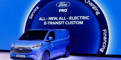 Presentato il nuovo Ford E-Transit Custom elettrico