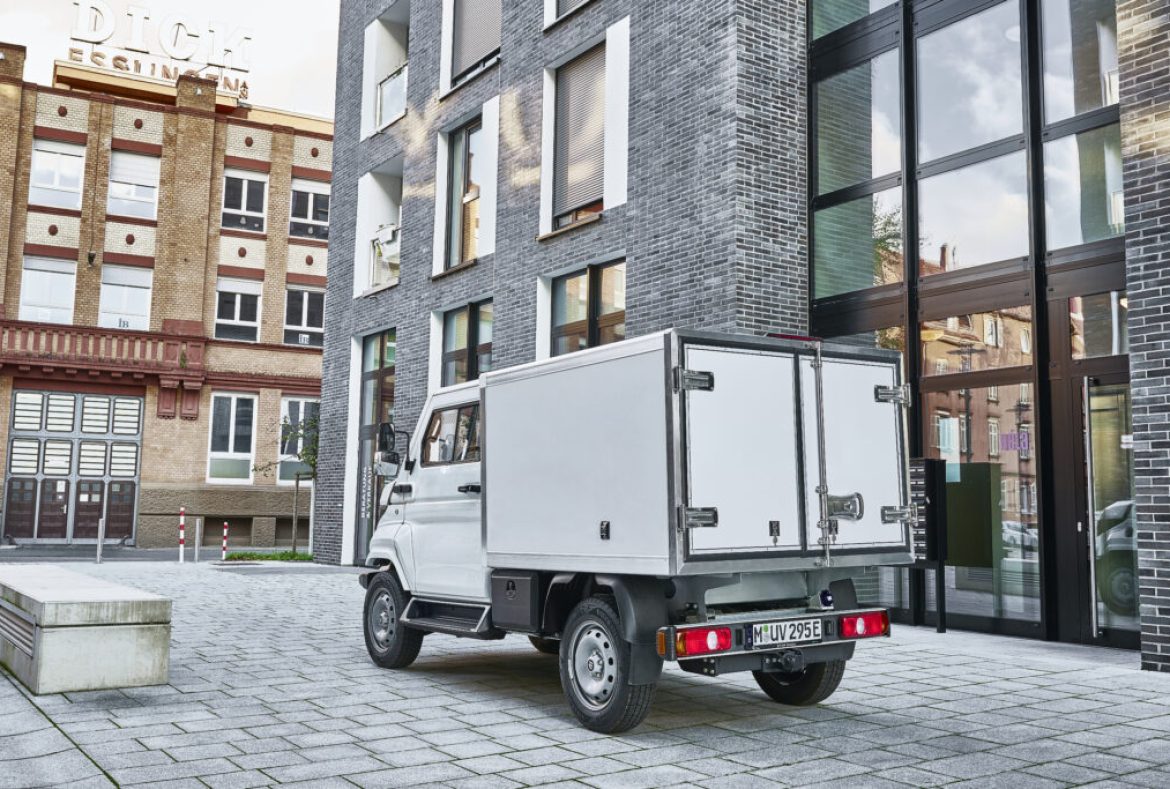 Evum Motors aCar -12