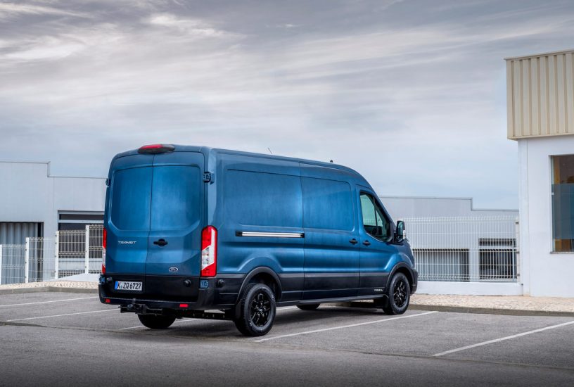 FORD_2020_TRANSIT_TRAIL_02