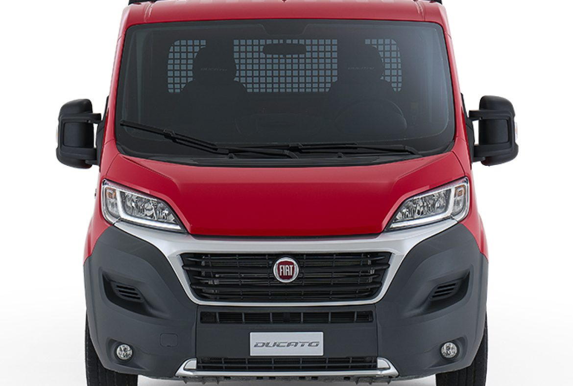 Fiat Ducato Cabinato, Paraurti anteriore in 3 sezioni