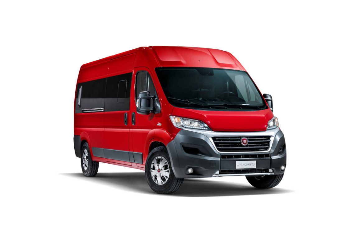 Fiat Ducato Panorama tre quarti anteriore-01