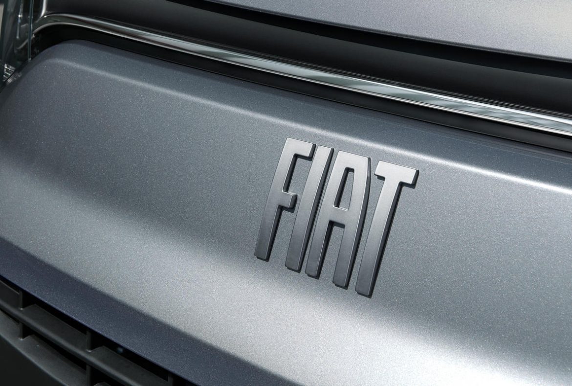 Fiat E_Doblò Cargo Elettrico, dettaglio marcherina e logo - 17