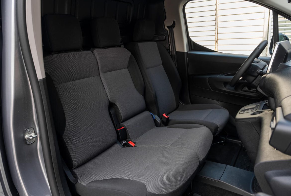 Fiat E_Doblò Cargo Elettrico, interno abitacolo e sedute - 10