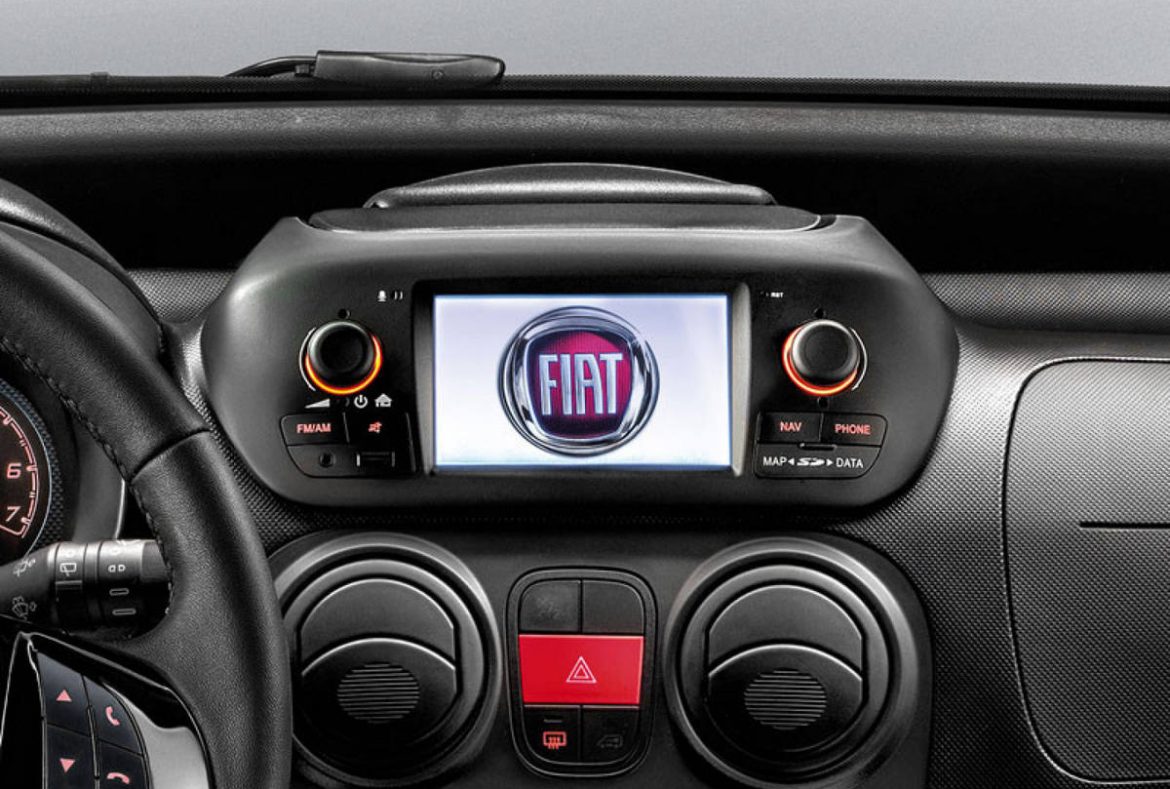 Fiat Fiorino Cargo, display LCD - 22