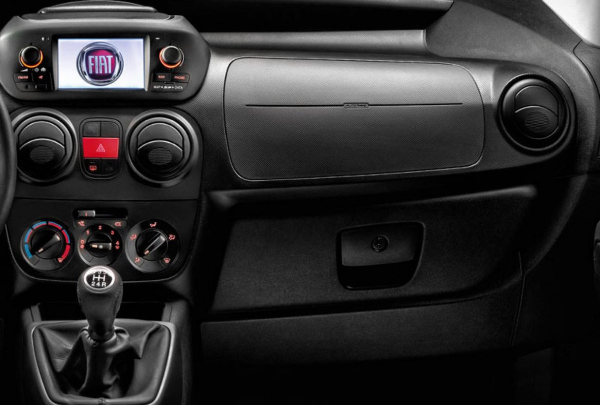 Fiat Fiorino Cargo, interno lato passeggero - 25