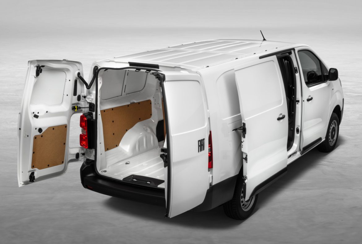 Fiat Scudo cargo posteriore portelloni aperti