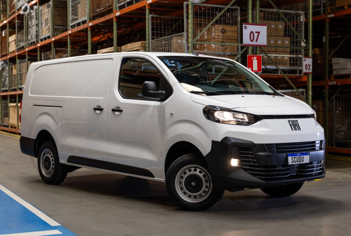 Fiat Scudo cargo tre quarti anteriore