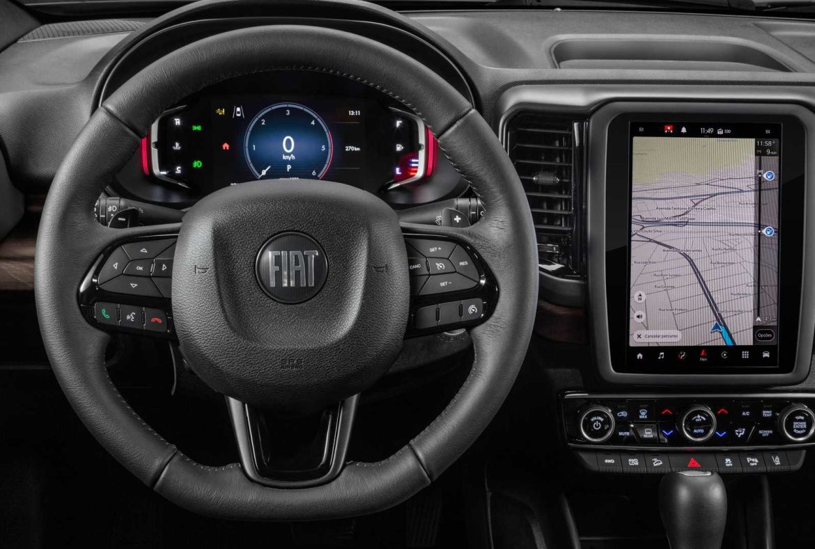 Fiat Toro, comandi e navigatore- 18