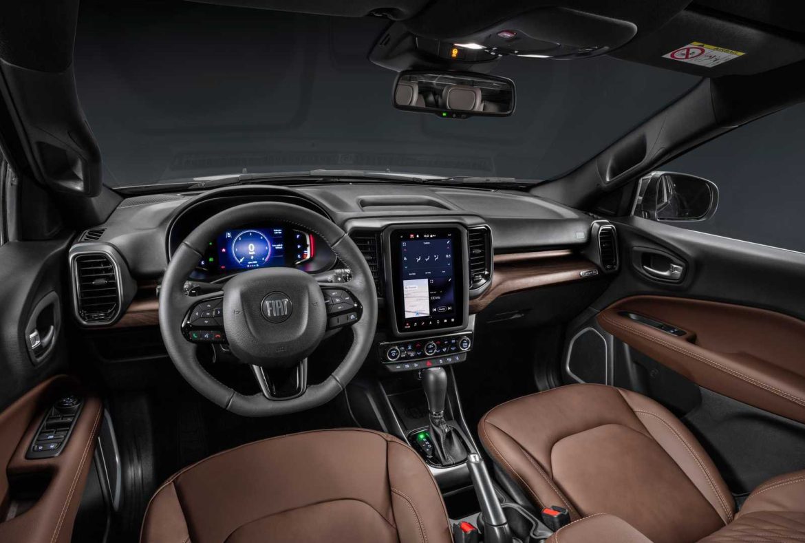 Fiat Toro interno abitacolo- 19