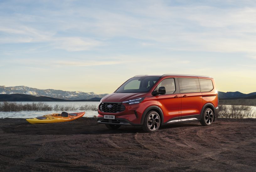 Ford E-Tourneo Custom