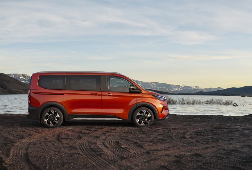 Ford E-Tourneo Custom