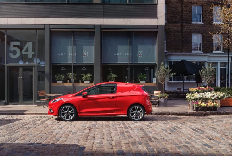 Ford Fiesta Sport Van profilo