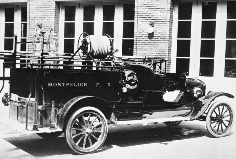 ford-model-tt-tre-quarti-posteriore