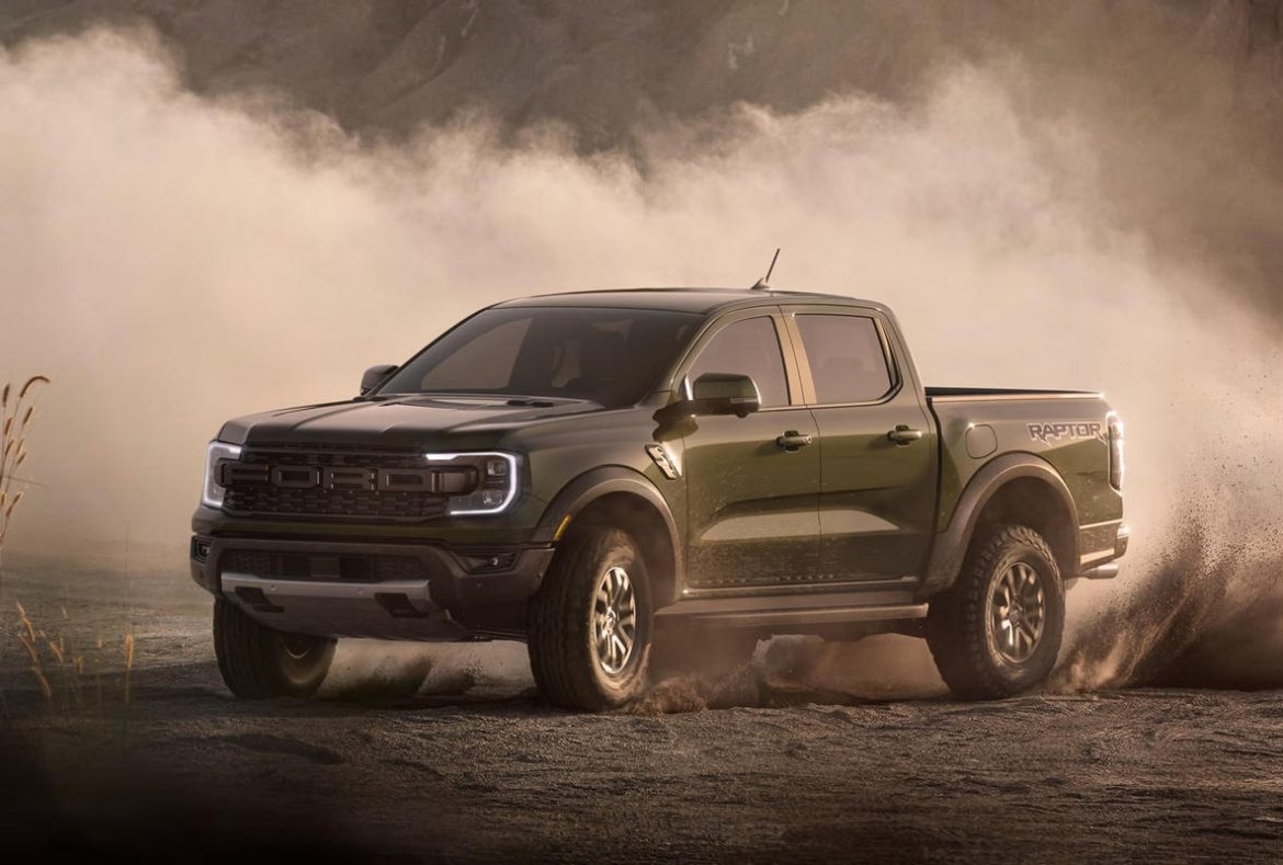 Ford Ranger 2024 Tre quarti anteriore-03