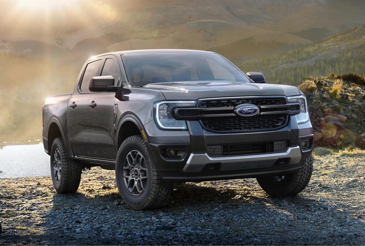 Ford Ranger 2024 Tre quarti anteriore -06