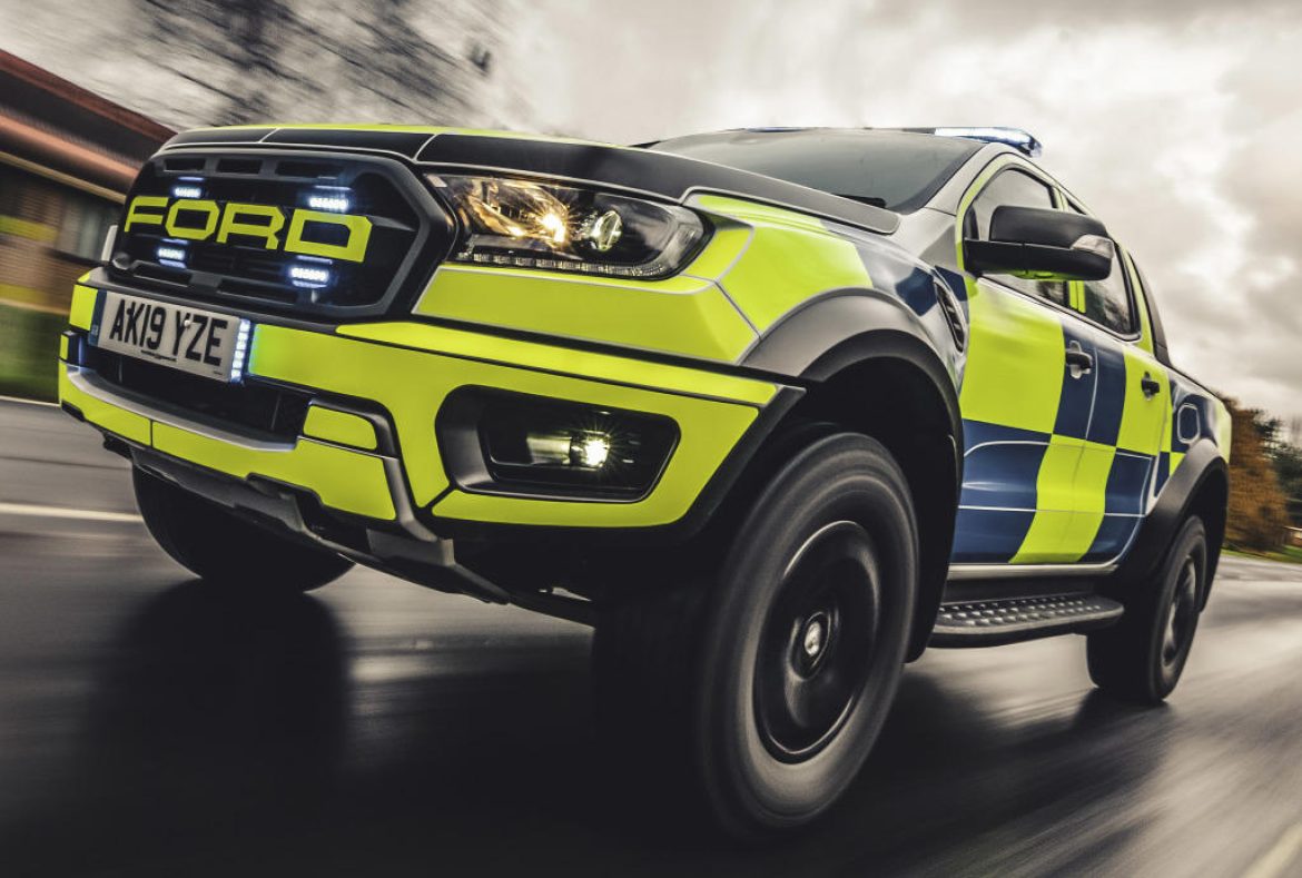 Ford Ranger Raptor Police, tre quarti anteriore- 03