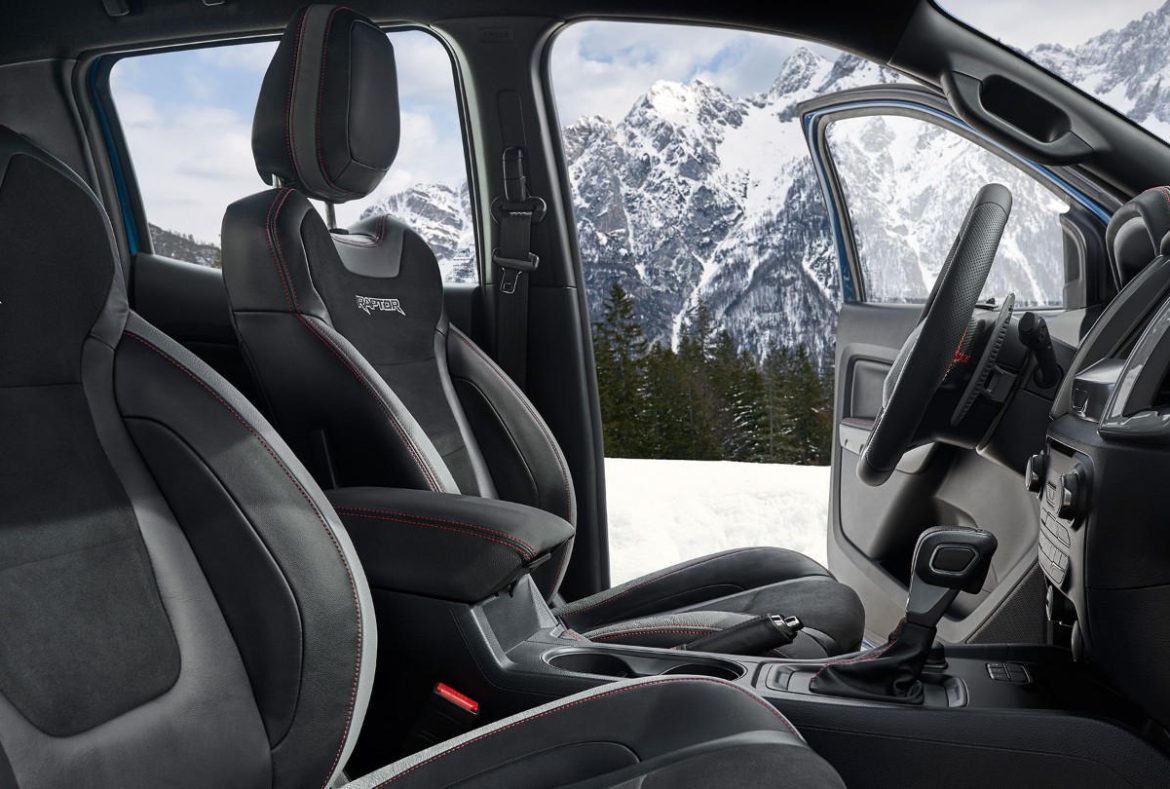 Ford Ranger Raptor, interni- 04
