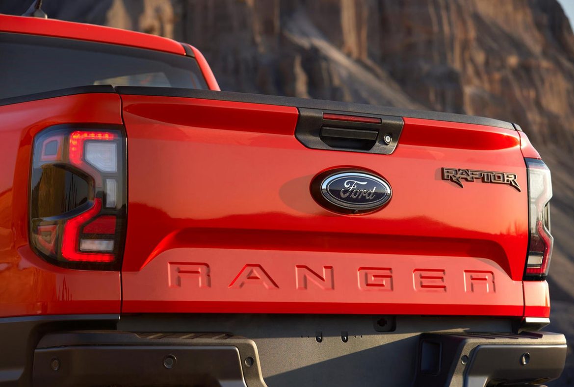 Ford Ranger Raptor, posteriore- 05