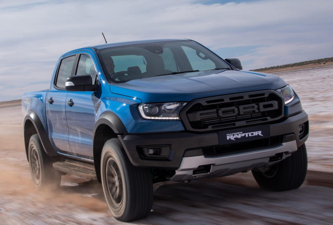 Ford Ranger Raptor tre quarti anteriore- 04