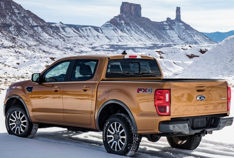 Ford Ranger tre quarti posteriore